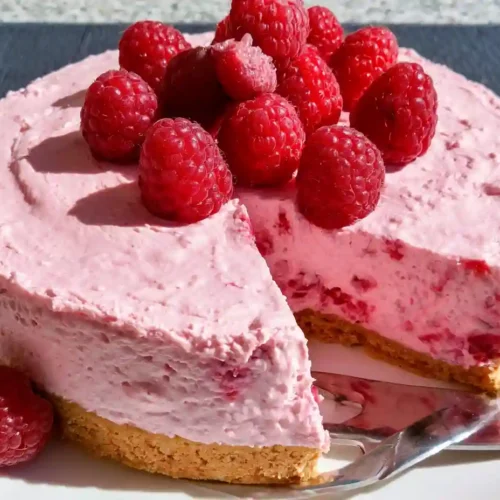 No Bake Raspberry Cheesecake