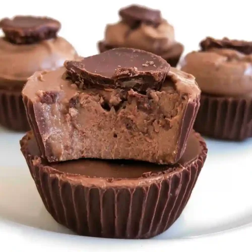Nutella Cheesecake Chocolate Cups