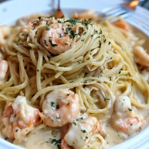 Seafood Linguine in Creamy White Wine Alfredo Sauce